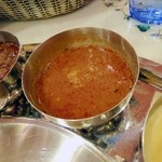 マハトマ - カレー。海老のトマト風味。
