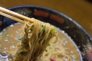 大阪でいま大注目 人気の こってり ラーメン8選 食べログまとめ