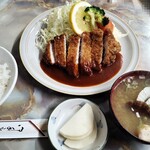銀水食堂 - カツ定食 850円♪