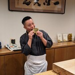 勢麟 - めっちゃシュッとした長谷部さん。金メダルチョコww齧って下さいました（笑）