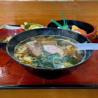 あぽろ鮨割烹_1