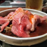 焼鳥 幽霊 - 和牛とモツの肉豆腐です！ビールがすすむ一品でした！