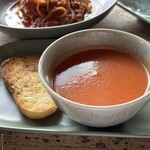 The Ritz-Carlton Lounge & Bar - 