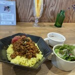 YUHOBI Cafe - 