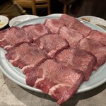 炭火焼肉ホルモンさわいし - 