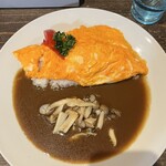 欧風カレー グレース - オムカレー（キノコ追加）