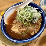 Taishuusushisakabajimbeetarou - 魚だし肉豆富