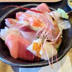 海鮮食堂KUTTA - 海鮮丼アップ