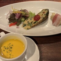 スペイン料理 La Cazuela 三ノ宮 ミント神戸店 - 