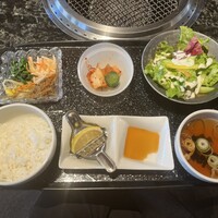 東京焼肉 一頭や コレド室町テラス店 - 