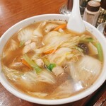 栄楽飯店 - 鳥そば　700円