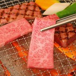 焼肉 やわら - 備長炭で焼く黒毛和牛は最高です