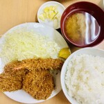 Tonkatsu Yamabe - ひれかつ定食と海老フライ