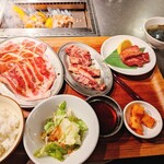 Jukusei Yakiniku Nikugen - 