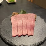 金剛園 - たん刺し