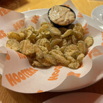 Hooters Ginza - 