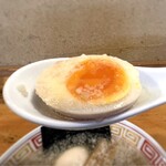 はまんど - 濃厚でトロッとした味玉も安定感抜群‼️