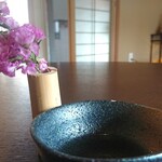 江戸そば マルノ - 花一輪☆蕎麦茶