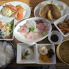 平塚漁港の食堂