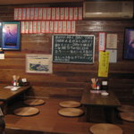 「焼鳥匠」の店内