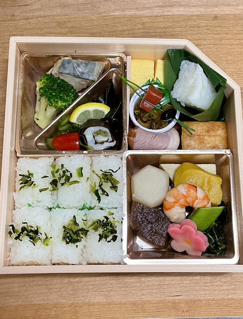 懐石料理本 51VkDn2k6NL._UF350,350_QL50_.jpg