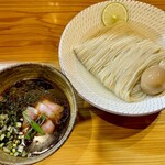 Tsukesoba Jinguuji - 「鰹昆布出汁 醤油つけそば 味玉入り」(1100円)です