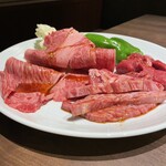 Yakiniku Kokorotake - 綺麗なサシのお肉達╰(*´︶`*)╯♡