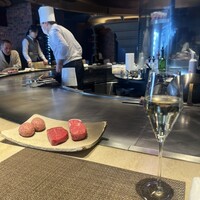 ニュー松坂 難波御堂筋店 - 
