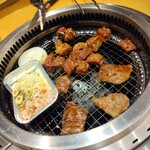 焼肉きんぐ - 料理写真: