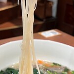 上海麺館 - 麺リフトアップ