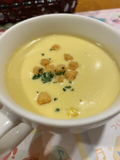 Sawayaka - カップスープ@253円  コーンスープがまた美味いのよ！ミルキー＆コーンの甘み爆発！ライスとスープのセットがグランドメニューにも欲しい！