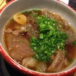 寅八商店 - ドテ煮込み♫ガーリック最高〜♫