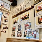 彦兵衛 - 写真入りのメニューは外人さんにも優しい