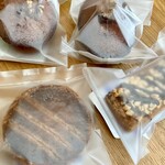 シュークリームと焼き菓子ベイクン - 