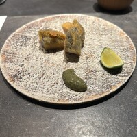 IAKU  - 