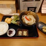 自家製手打 やおきうどん - だし巻き定食＋芽キャベツ天ぷら