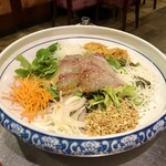 中国料理 敦煌 - 敦煌名物鮮魚のまぜまぜサラダ