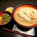 伝承の味処 無限堂 - 料理写真:じゅんさい鴨肉うどん