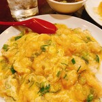 中国料理 孫悟空 - 海老玉子丼