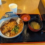 豚みそ丼専門店 有隣 - 料理写真: