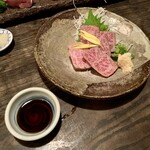 とっくり - 近江牛のタタキ。