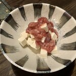 とっくり - 酒盗チーズ。外せません。