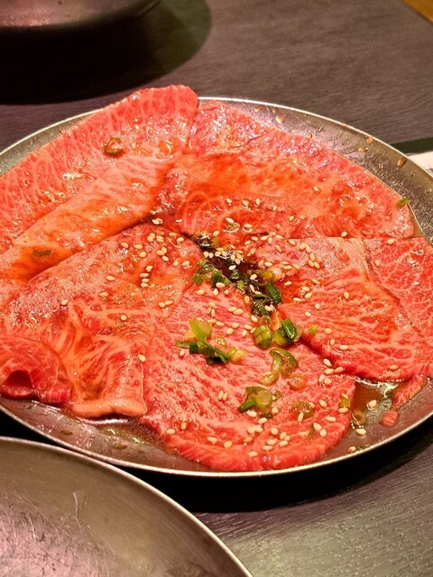 味ん味ん 京王堀之内店 - 京王堀之内/焼肉 | 食べログ