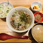 Kuro Butaya - 網焼き黒豚丼（醤油）