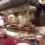 カフェ ラ・ボエム - 1階厨房