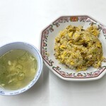 餃子の王将 - 焼飯とスープ