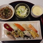 廻り寿司 しゅん - 料理写真:日替わり握りセット