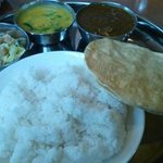 カナカナ - チキンカレー。。旨し。