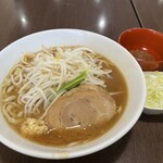 ら～めん コジマル - 料理写真:らーめん醤油＋ネギ