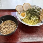 金兵衛 - 料理写真:焦がしニンニクつけ麺